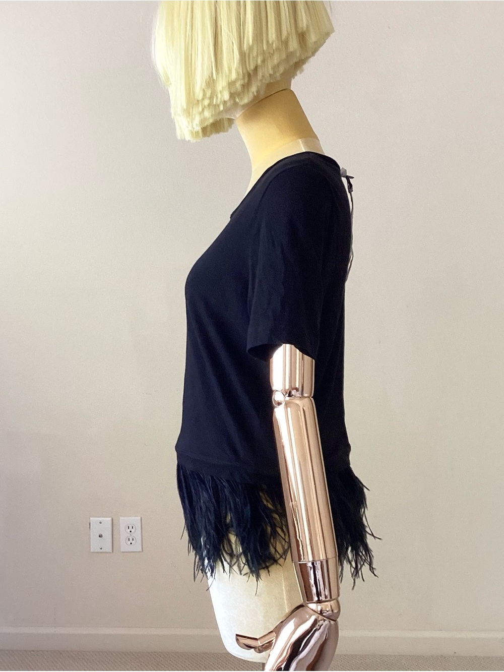 Morgane Le Fay Black Short Sleeve Tee with Feather Hem SZ XS - Picture 2 of 5